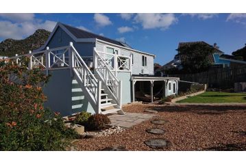 Villa Amanzi Guest house, Hout Bay - 4
