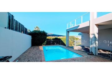 Villa Azure - Sea Views, Pool - 70m onto Robberg 5 Beach Villa, Plettenberg Bay - 1