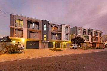 Villa D' Luca 4 by HostAgents Apartment, Cape Town - 3