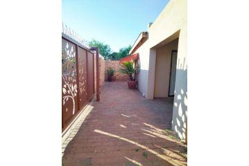 Villa del Fritz Apartment, Kimberley - 4