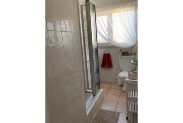 Villa Delfini U3 Apartment, Jeffreys Bay - 5