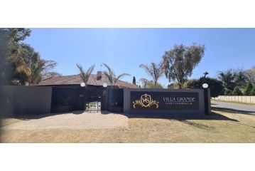 Villa Grande Luxury accommodation Guest house, Welkom - 3