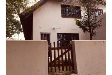 Villa Jullienne - A Home Away From Home - Unit 2 Apartment, Nelspruit - 1