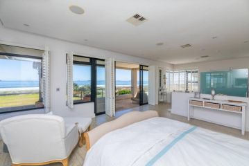 Villa Paradis - ocean front with views to behold! Villa, Cape Town - 1