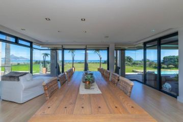 Villa Paradis - ocean front with views to behold! Villa, Cape Town - 5
