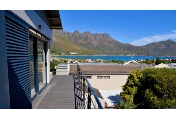 Villa Rhulani - Luxurious modern Villa in Hout Bay Villa, Hout Bay - 5