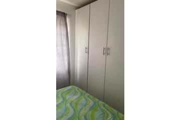Villa Valencia Apartment, Scottburgh - 4