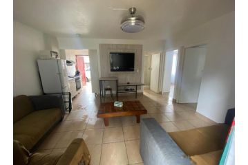 Villa Valencia Apartment, Scottburgh - 1