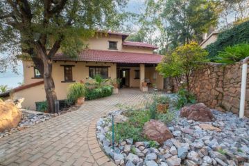 Vintage serene villa Guest house, Hartbeespoort - 5