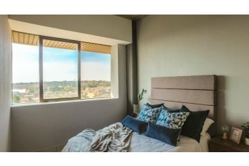 Viva condo Apartment, Johannesburg - 4