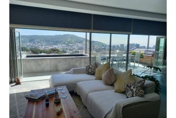 Vredehoek Townhouse with stunning views Guest house, Cape Town - 2
