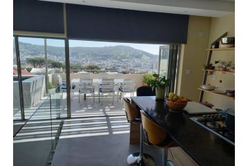 Vredehoek Townhouse with stunning views Guest house, Cape Town - 5