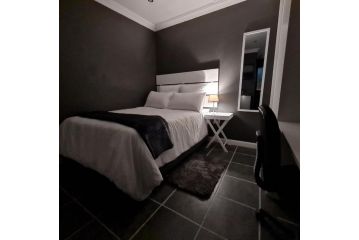 Vusi's Guesthouse Guest house, Durban - 2