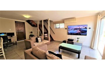 Walters Lane Apartment 3 Apartment, Cape Town - 2