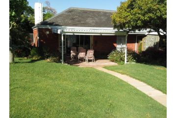 Waterford Guest house, Cape Town - 2