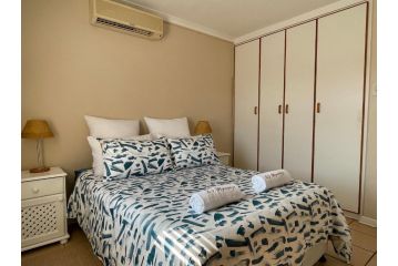 Waterfront 2 Bedroom Apartment, Richards Bay - 5