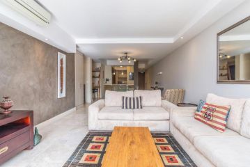 Waterfront Canal - Luxury 2 Bedroom Apartment, Cape Town - 1