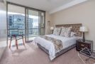 Waterfront Canal - Luxury 2 Bedroom Apartment, Cape Town - thumb 4