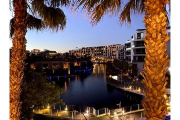 Waterfront Marina: Ultimate location Apartment, Cape Town - 1