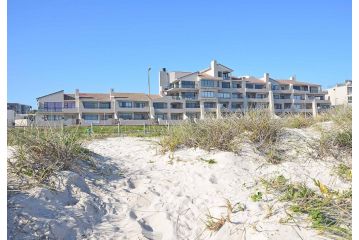 Waves Apartment, Bloubergstrand - 1
