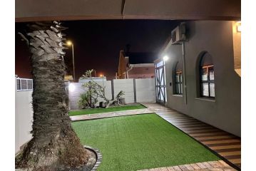 Welcome Estate Air B&B Hosting Guest house, Cape Town - 2
