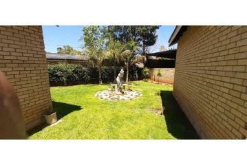Welgewandel Guesthouse Guest house, Kimberley - 1