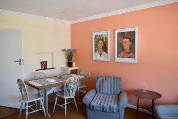 Vibrant and Safe 2 Bedroom Apartment, Cape Town - 5