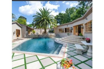 Wendywood Villa Sandton Guest house, Johannesburg - 2