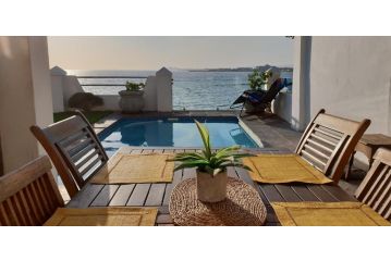 Westbank Private Beach Villa, Gordonʼs Bay - 3