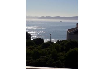 Whale of a time Apartment, Gansbaai - 2