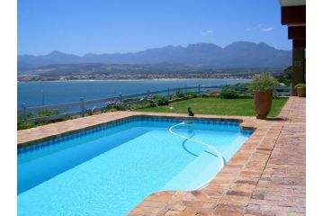 Whale Views Apartment, Gordonʼs Bay - 2