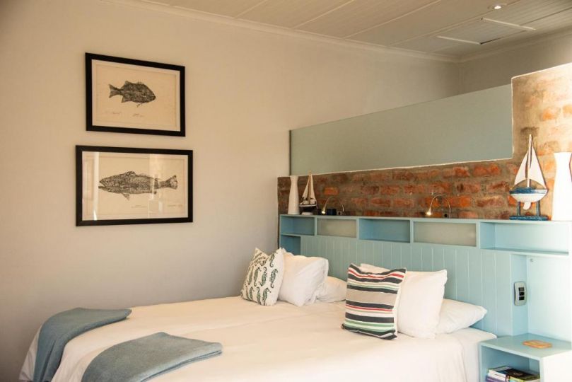 Whalesong Lodge Guest house, Gansbaai - imaginea 1