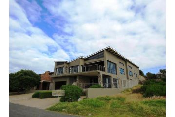 Whalesong Villa, Hermanus - 4