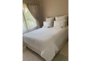 White House lodge in Scotburgh Guest house, Scottburgh - 3