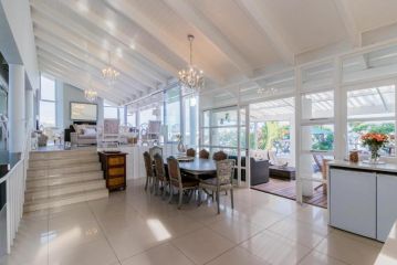 White Waves Beach House Guest house, Bloubergstrand - 5