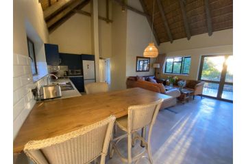 Wild Rose Country Lodge Hotel, Noordhoek - 5