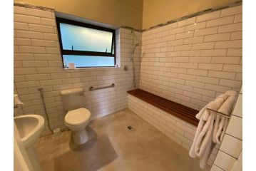 Wild Rose Country Lodge Hotel, Noordhoek - 1