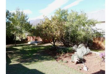 Cosy 6 Person Cottage with Mountain View Guest house, Barrydale - 3