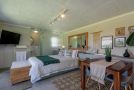 Wildlife Retreat on a Wine-Farm Farm stay, Stellenbosch - thumb 5