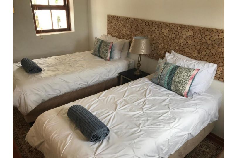 Raithby Winelands Historical Cottage Guest house, Raithby - imaginea 12