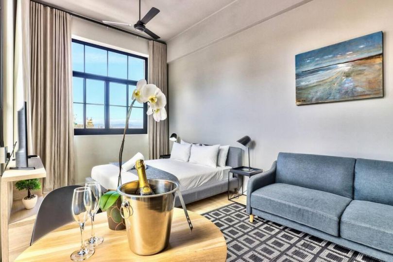 Working Professionals, Modern, Cozy, Wi-Fi Apartment, Cape Town - imaginea 1