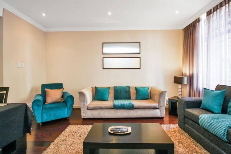 Working Professionals, Modern, Cozy, Wi-Fi Apartment, Cape Town - imaginea 5