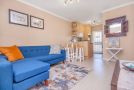 Working Professionals, Modern, Cozy, WiFi Guest house, Cape Town - thumb 2