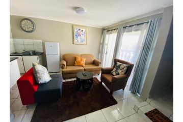 Xaba Guest Lodge Guest house, Richards Bay - 5