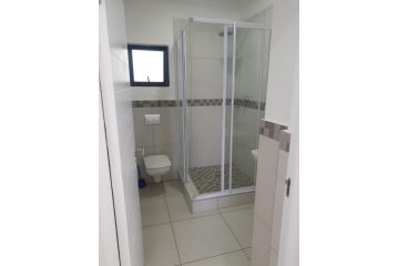 Xcel Apartments Apartment, Durban - 4