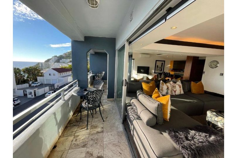 Clifton YOLO Spaces - Clifton Beachfront Executive Apartment, Cape Town - imaginea 6