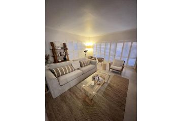 Yzer Beach House Villa, Yzerfontein - 5