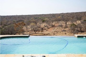 Tholo Manzi Private Game Farm Villa, Zeerust - 4