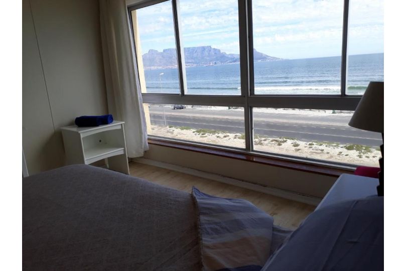 Zeezicht 303 Apartment, Bloubergstrand - imaginea 13