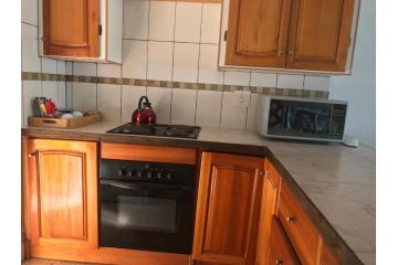 Zie's Nest Apartment, Richards Bay - 3